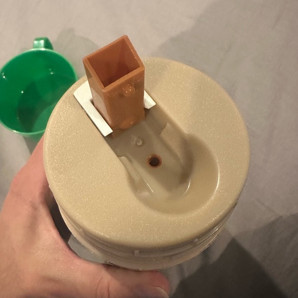 Aladdin | Sesame Street Thermos - Picture 8 of 10